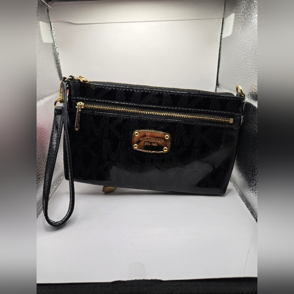 Michael Kors Black and Gold Wristlet